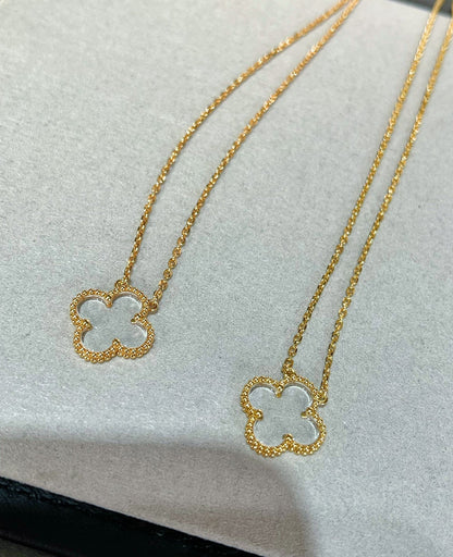 [WZQ]CLOVER ROCK CRYSTAL ROSE GOLD NECKLACE